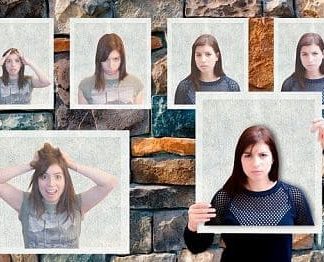 Mujer mostrando diversas expresiones corporales que reflejan diferentes emociones, ilustrando la importancia de la comunicación no verba